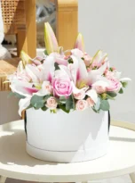 lily-roses-pink-box-arrengement-flowers-in-beldibi.webp