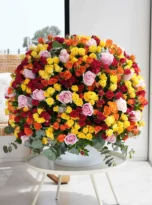 mix-colorfull-roses-arrengement-flowers-in-kundu.webp